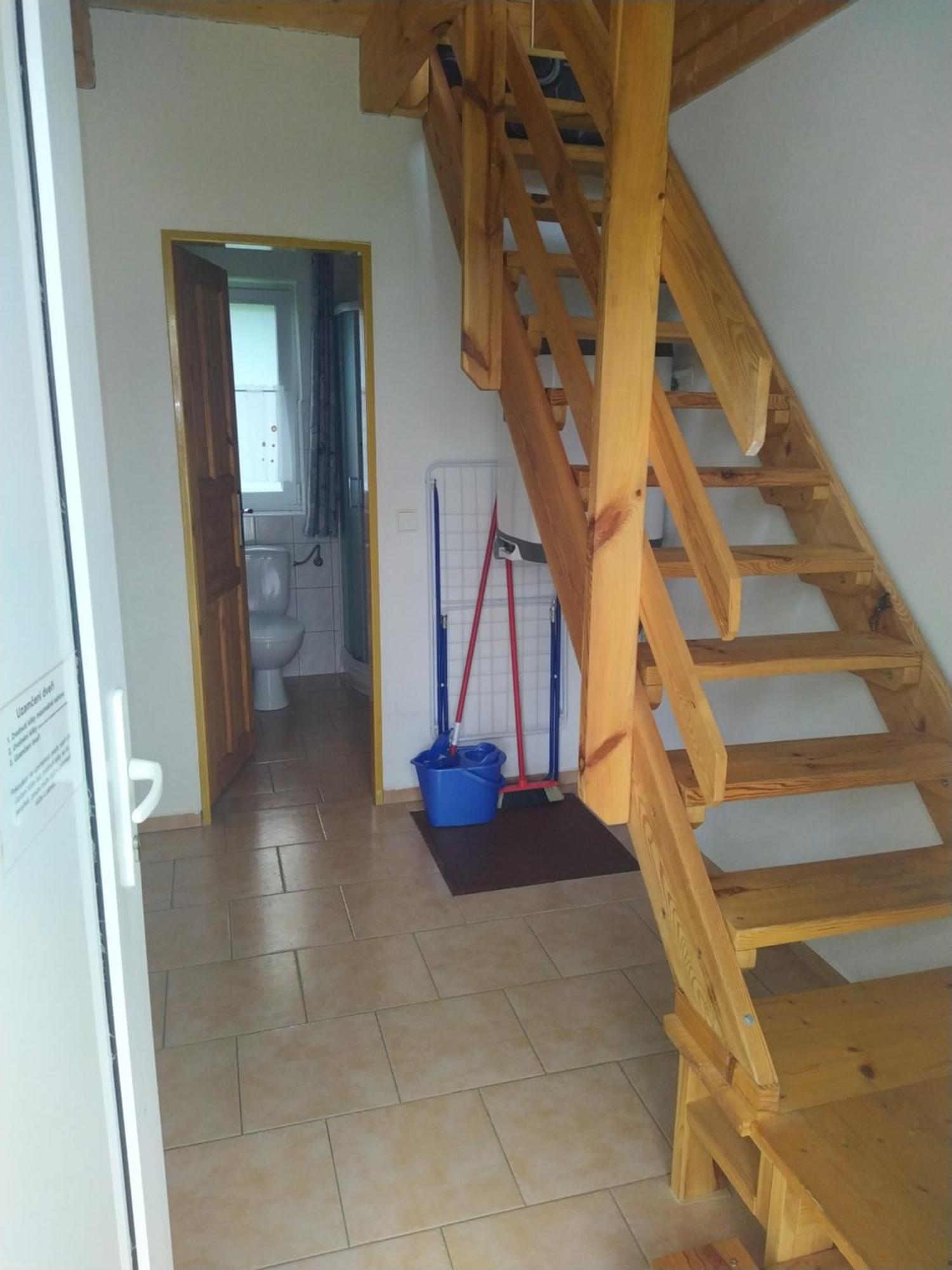 Apartment Komplex Apartmanu Jestrabi *
